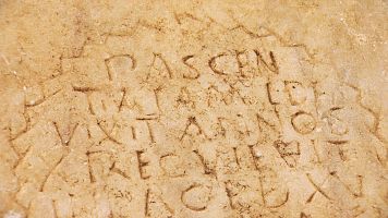 L�pida funeraria visigoda de M�rida