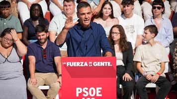 El secretario general del PSOE y presidente del Gobierno, Pedro S�nchez, en el primer acto de precampa�a de las elecciones del 29N.