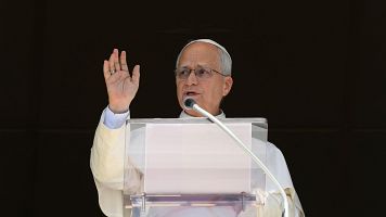 El papa Le�n XIV pasa una noche "tranquila" en el hospital tras su operaci�n de pulm�n