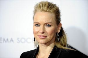 Naomi Watts a su llegada al estreno de 'The International' en Nueva York