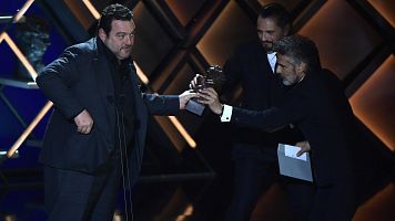 Goya  Denis Mnochet gana el premio a mejor actor protagonista por su papel en 'As Bestas'