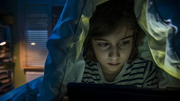 Con bata blanca - Cinco estrategias para acabar con el insomnio infantil - 09 06 23