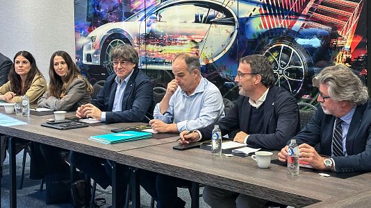 El líder de Junts, Carles Puigdemont, durante una reunión de la permanente de su partido