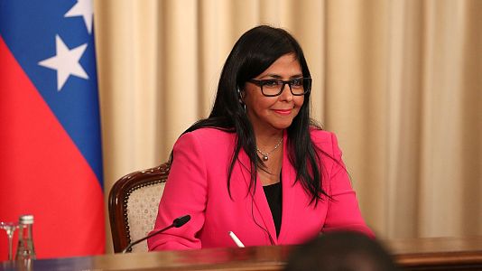 Delcy Rodr�guez jura como la primera presidenta de Venezuela