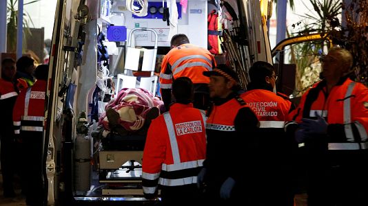 Un movimiento brusco y despu�s, caos por el descarrilamiento de trenes en Adamuz: "Parec�a un terremoto"