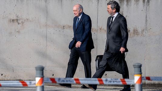 El exministro del Interior Jorge Fern�ndez D�az a su llegada al primer d�a del juicio de la Operaci�n Kitchen