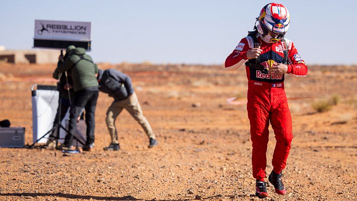 Loeb sufre averas durante la etapa 11 del Dakar 2024