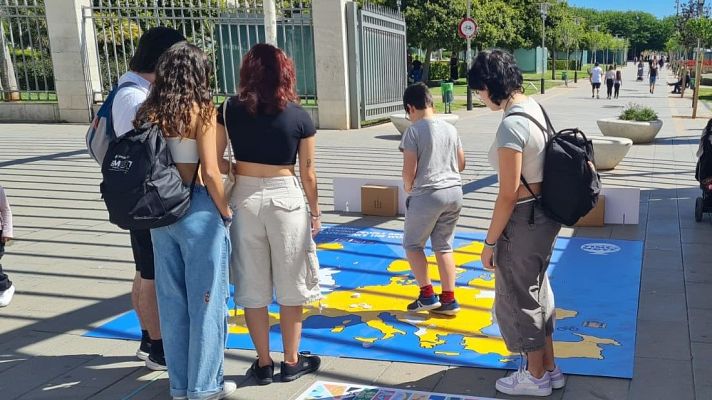 La mayor�a de espa�oles se sienten a la vez europeos