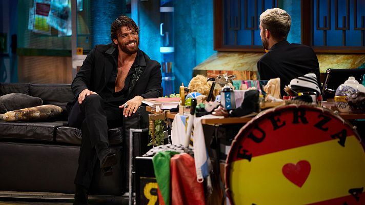 David Broncano entrevista al actor turco Can Yaman en La Revuelta 23/10/25