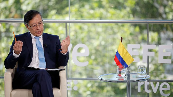 El presidente Colombia, Gustavo Petro durante la segunda entrega de 'Los Desayunos' de RTVE y la Agencia EFE celebrado este viernes en Barcelona