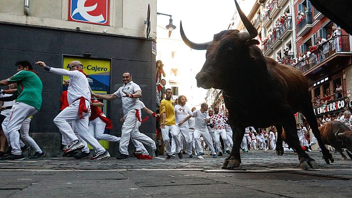 Sanfermines  encierro de la ganader�a Cebada Gago