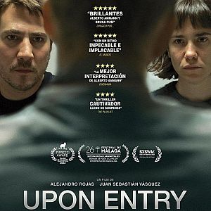 'Upon entry', millor pera prima