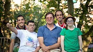 Ni distintos, ni diferentes. Campeones, de Javier Fesser