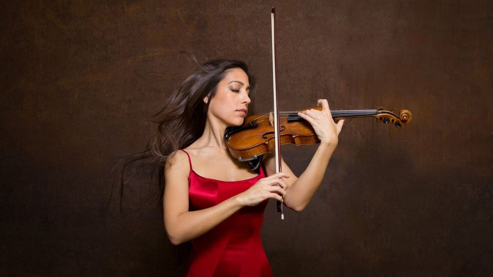 https://www.rtve.es/play/audios/lunchtime-concert/leticia-moreno-23-04-25/16551197/
