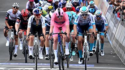 Mads Pedersen gana la 5ª etapa del Giro