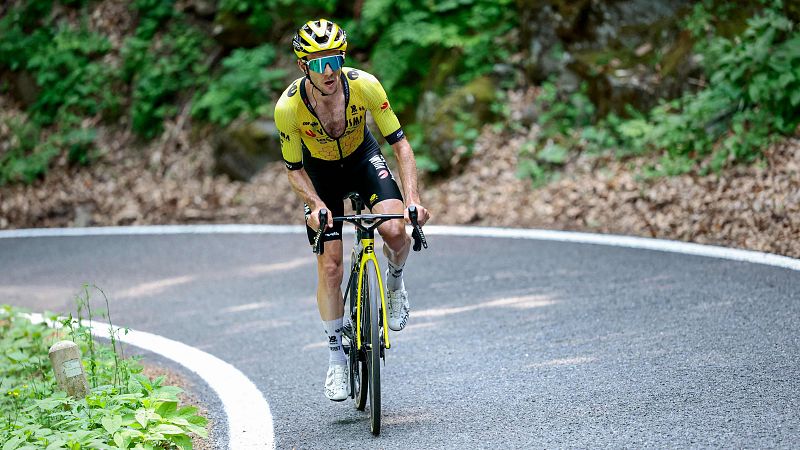 Simon Yates en el Colle delle Finestre