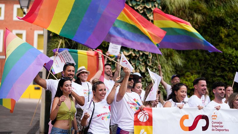 Gran manifestacin estatal del Orgullo LGTBI en Madrid