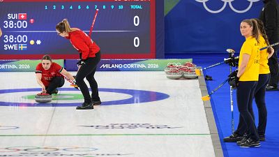 Final femenina de curling entre Suiza y Suecia