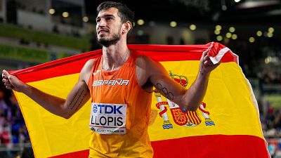 Quique Llopis, plata mundial en 60 metros vallas indoor