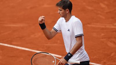 Rafa J�dar remonta a Pablo Carre�o y accede a los cuartos de final de Roland Garros