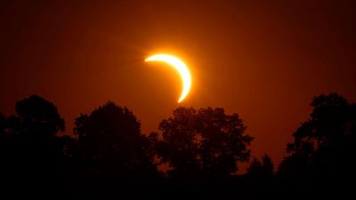Eclipse 24 Horas RNE