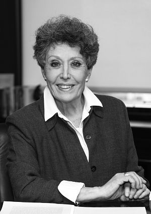 Rosa Mara Mateo Isasi (Administradora Provisional nica)