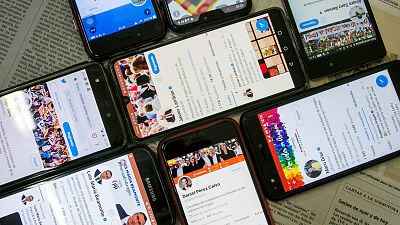 14 horas - La campa�a electoral se juega en las redes sociales