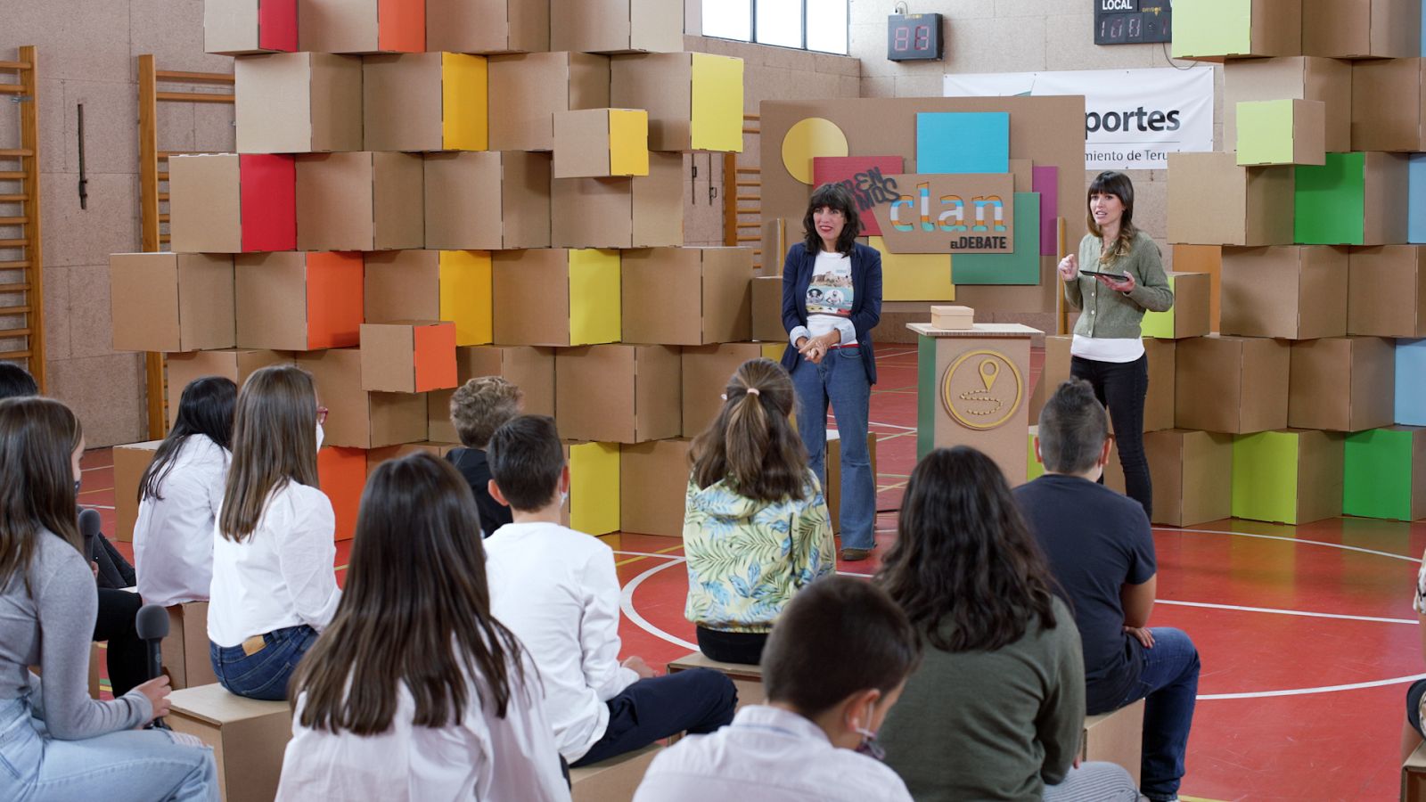 Aprendemos en Clan. El debate - ¿Por qué migra la gente? Aprendemos en Clan. El debate - ¿Por qué migra la gente?