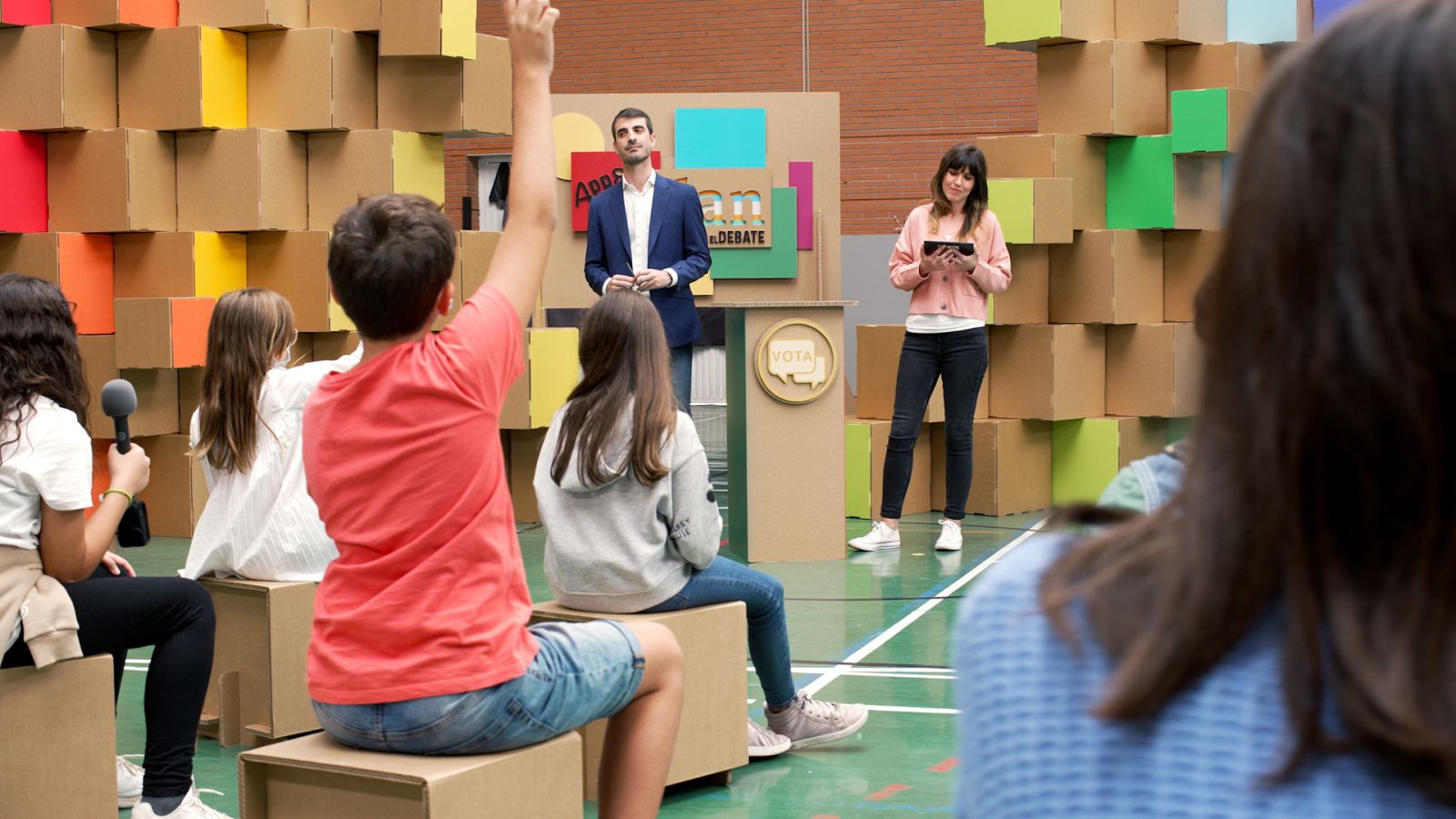 ¿Quién quiere hacer política? ¿Quién quiere hacer política?