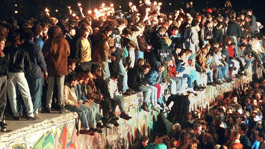 La caída del Muro de Berlín se convirtió en símbolo del fin de la Guerra Fría