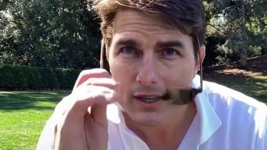Moment on es pot veure que el vídeo de la suplantació a Tom Cruise és fals.
