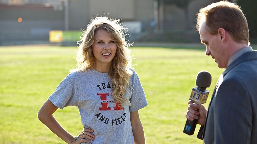 Imagen de la cantante Taylor Swift en la película 'Historias de San Valentín"