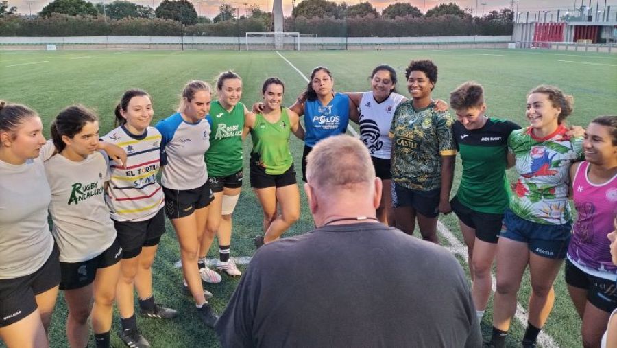 El deporte es un gran propulsor de valores como lel trabajo en equipo y la superación.