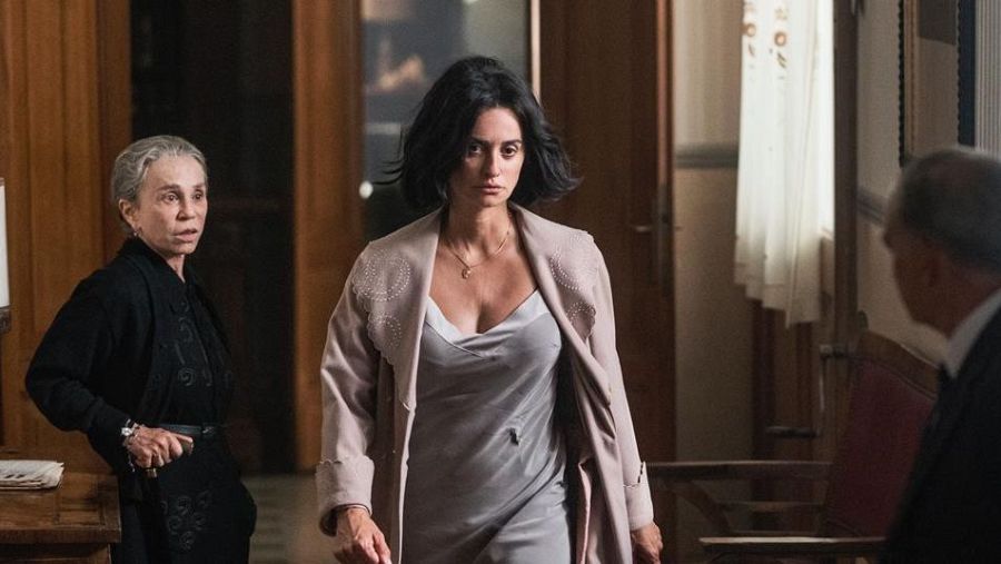 Penélope Cruz interpreta a Laura Ferrari en 'Ferrari' (2023)