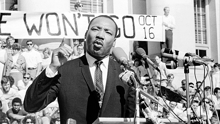 Martin Luther King, Jr. dio un discurso ante unas 7.000 personas el 17 de mayo de 1967 en la Universidad de California, Berkeley