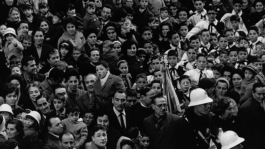 Dol a Kennedy: Infants espanyols envien joguines als fills del president