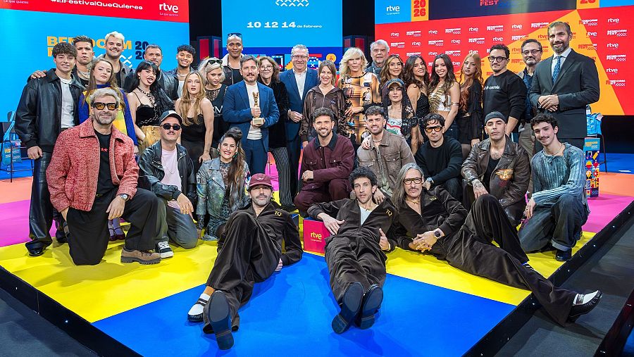 Foto de familia de la quinta edición