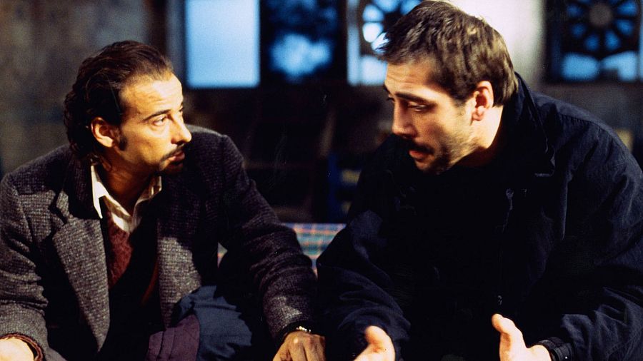 Eduard Fernandez y Javier Bardem en Los Lobos de Washington