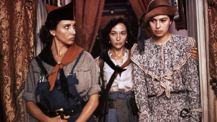 'Libertarias', de Vicente Aranda, con Victoria Abril, Ana Belén, Loles León y Victoria Abril