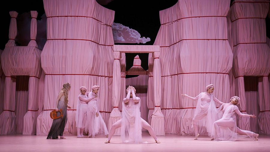 'SAFO', pieza creada por la directora de escena y escenógrafa Marta Pazos
