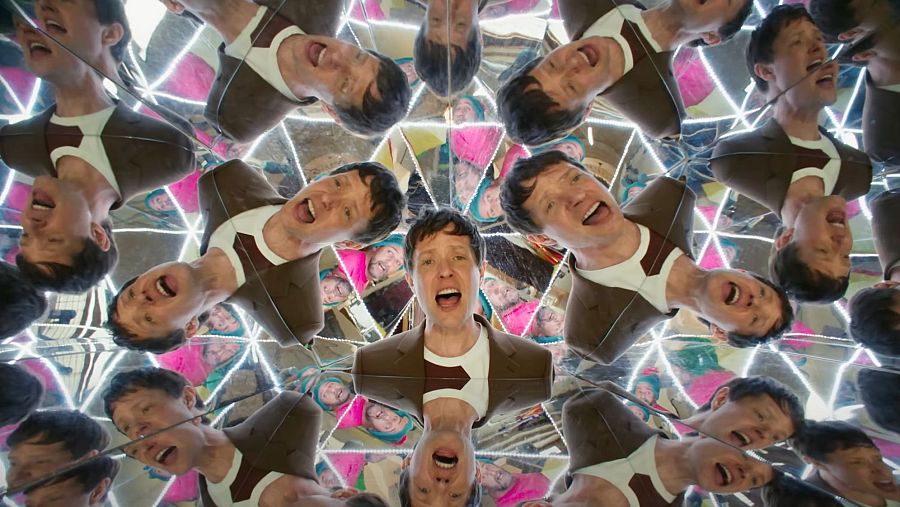 LOVE (ESPADAYSANTACRUZ Studio para OK GO, 2026) Plata Mejor uso de la tecnología