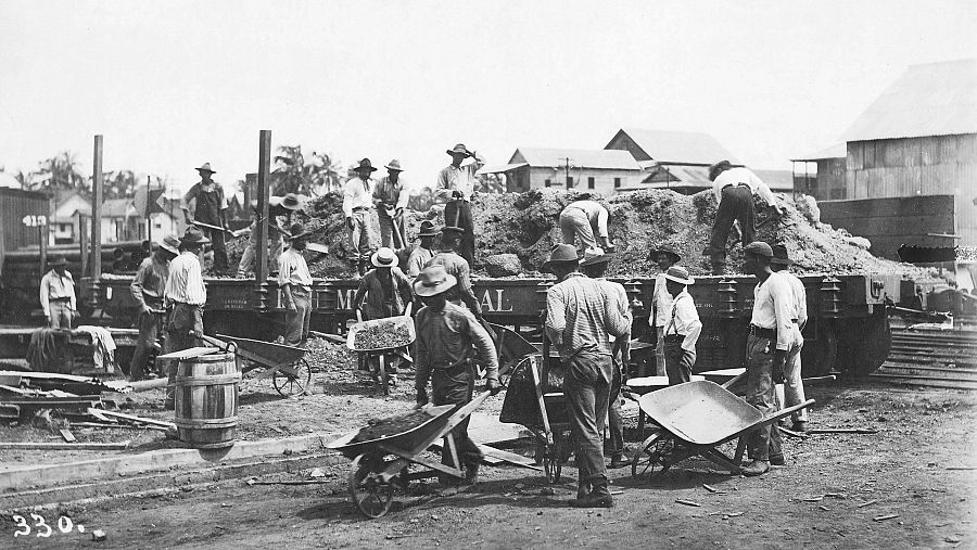 Trabajadores en las obras de construcción del Canal de Panamá