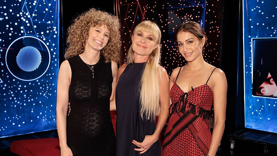 'Cucaracha': el reflejo de Hiba Abouk y Esther Acebo en una sociedad en guerra