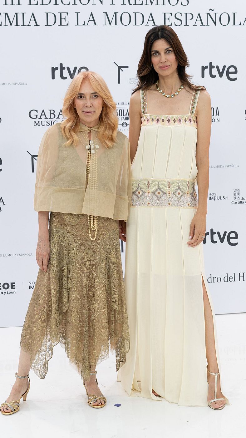 Teresa Helbig y Davinía Peligrí