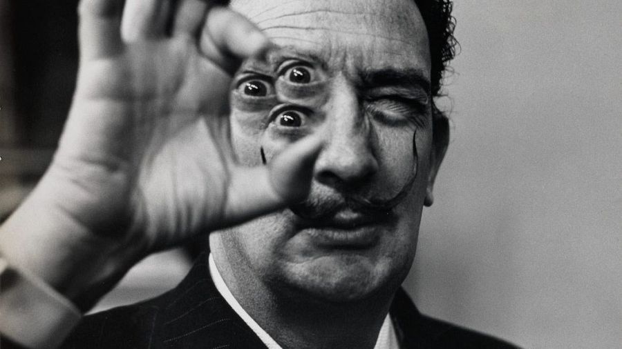 "Dalí looks through a prismatic lens he intends to use"
