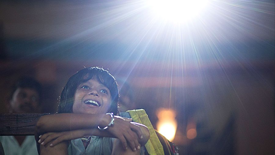 Samay, durante las proyecciones de cine en La última película
