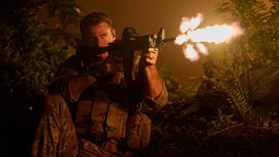 Liam Hemsworth en 'Misión Hostil'