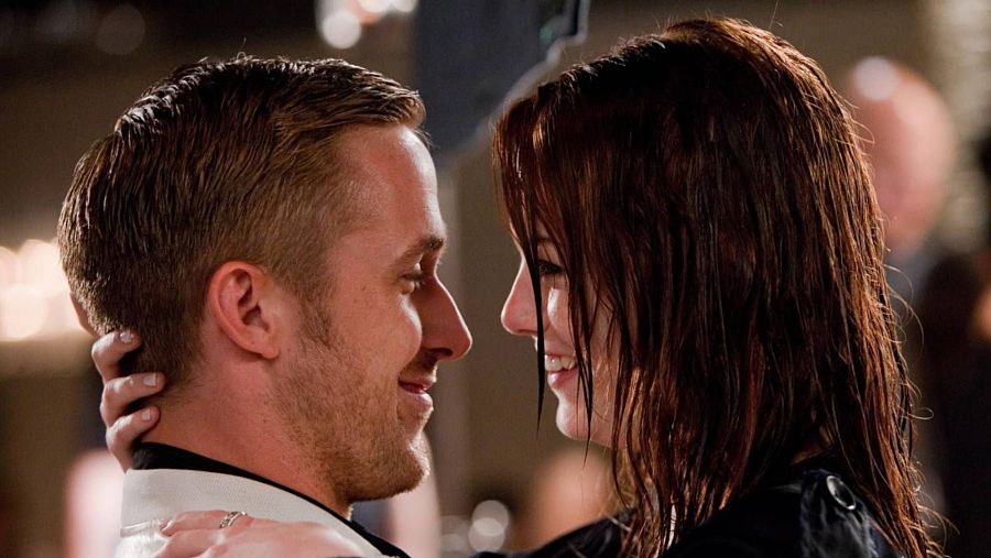 Fotograma de 'Crazy, Stupid, Love' con Emma Stone y Ryan Gosling.