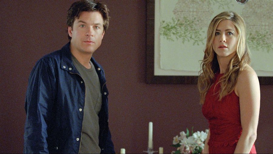 Jason Bateman y Jennifer Aniston en 'Un pequeño cambio'