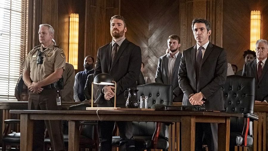 Gabriel Basso y Chris Messina en 'Jurado número 2'